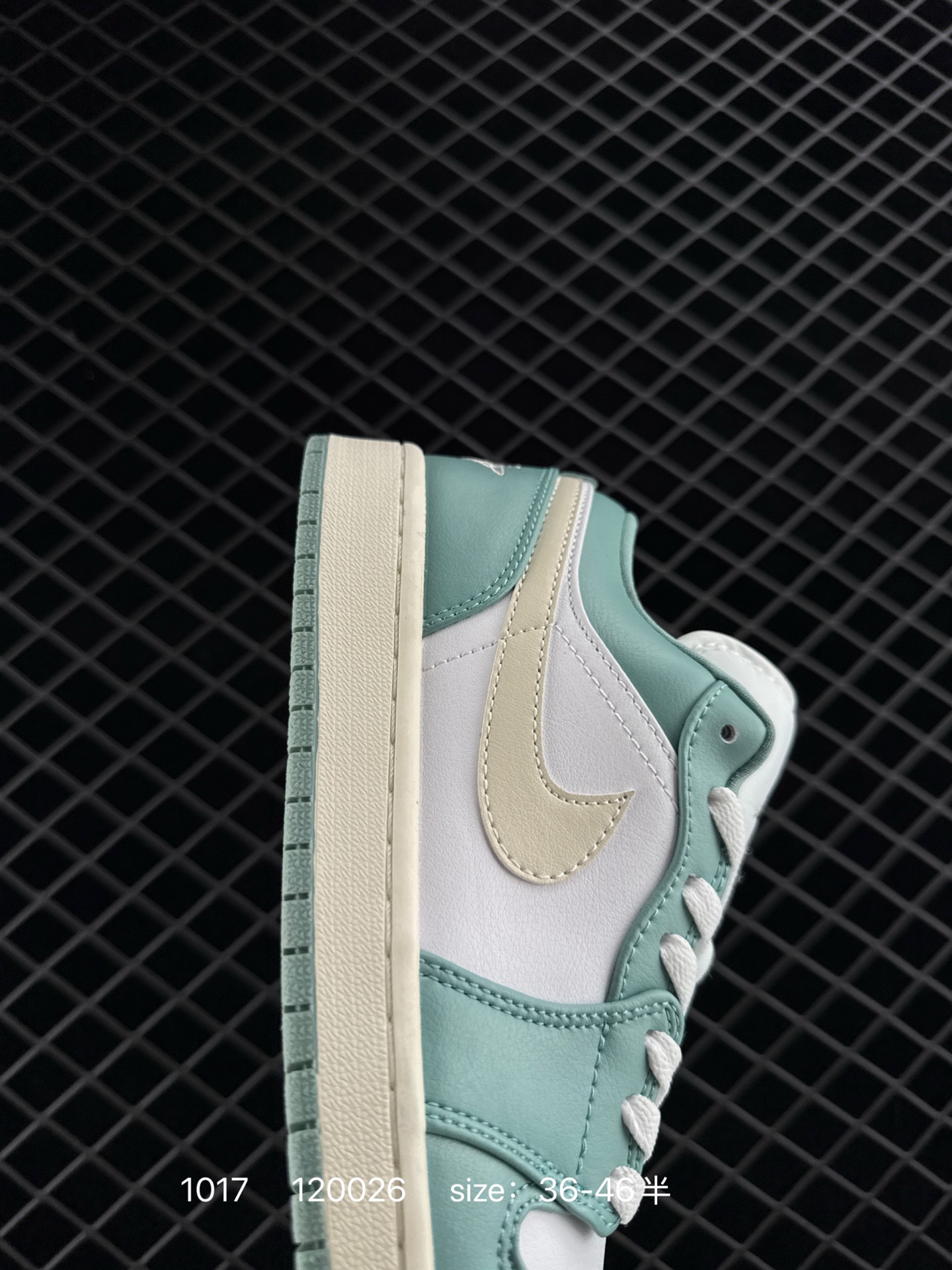 Air Jordan 1 Low AJ1